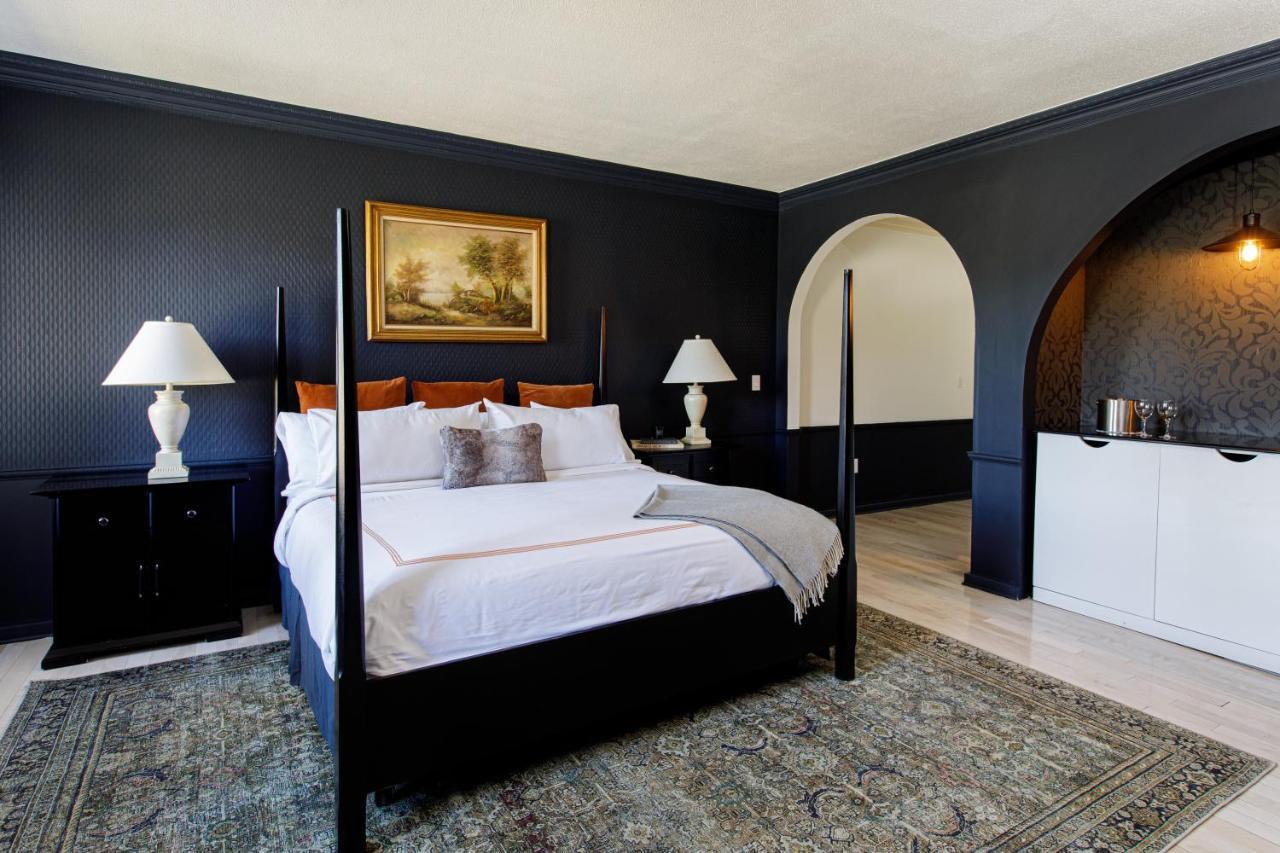 The Litchfield Inn Екстер'єр фото