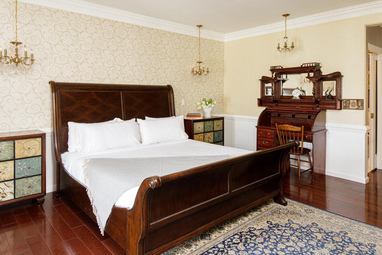 The Litchfield Inn Екстер'єр фото