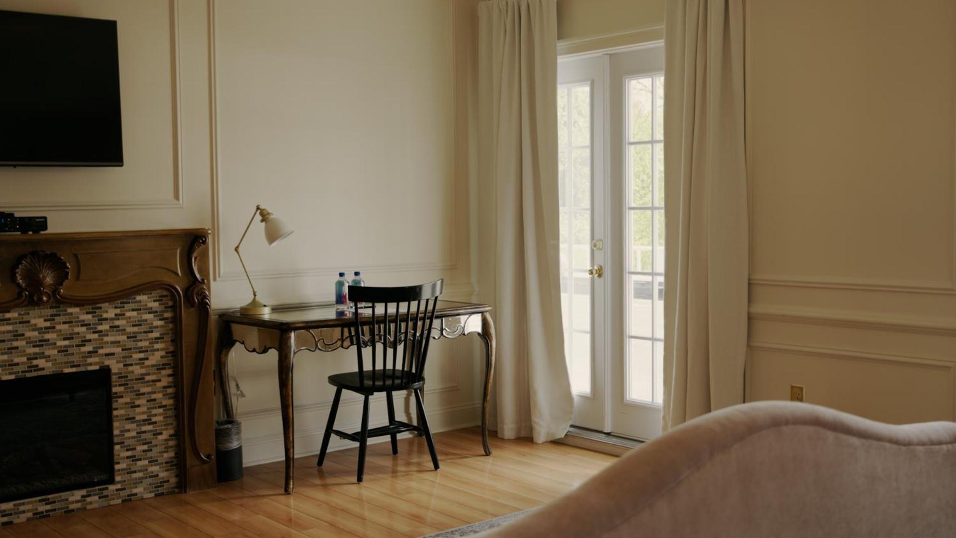 The Litchfield Inn Екстер'єр фото